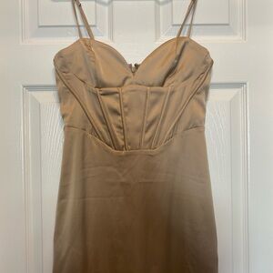 Dynamite Tan Strapless Dress